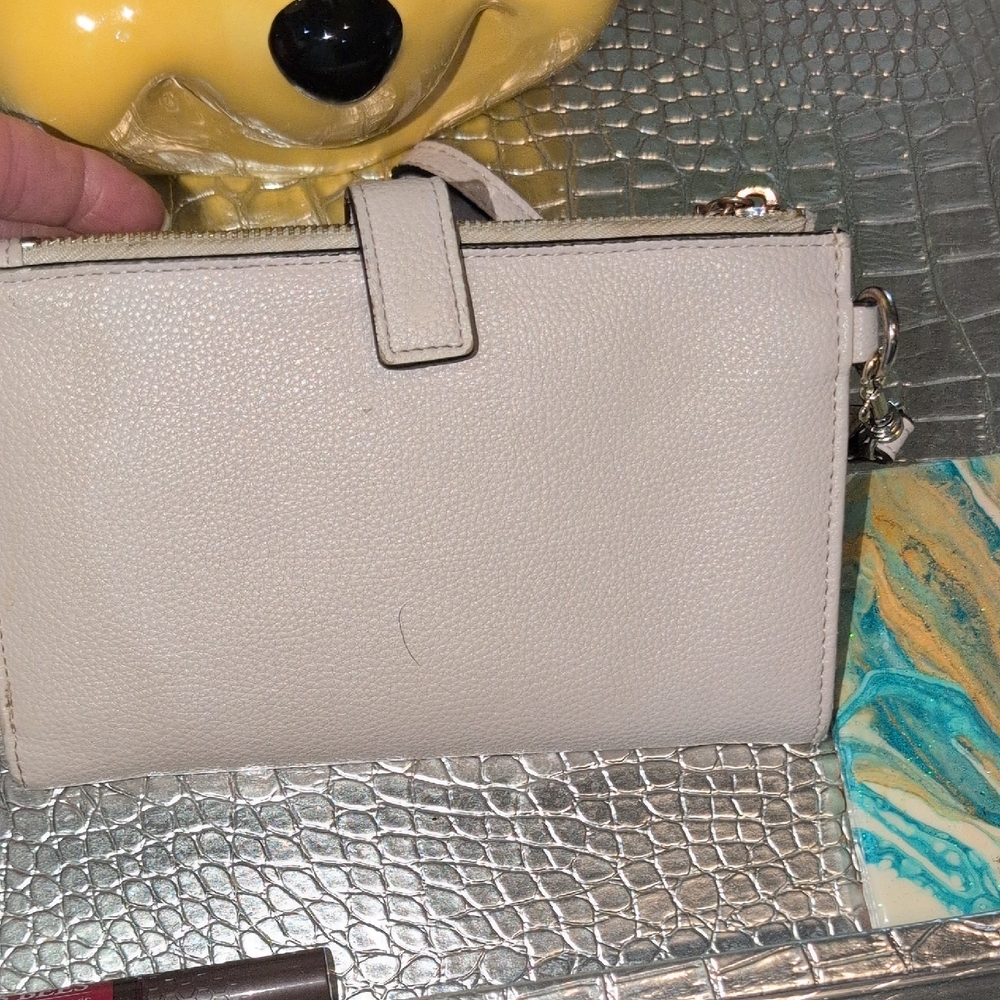 Guess Double Zipper Wristlet - Picture 4 of 11